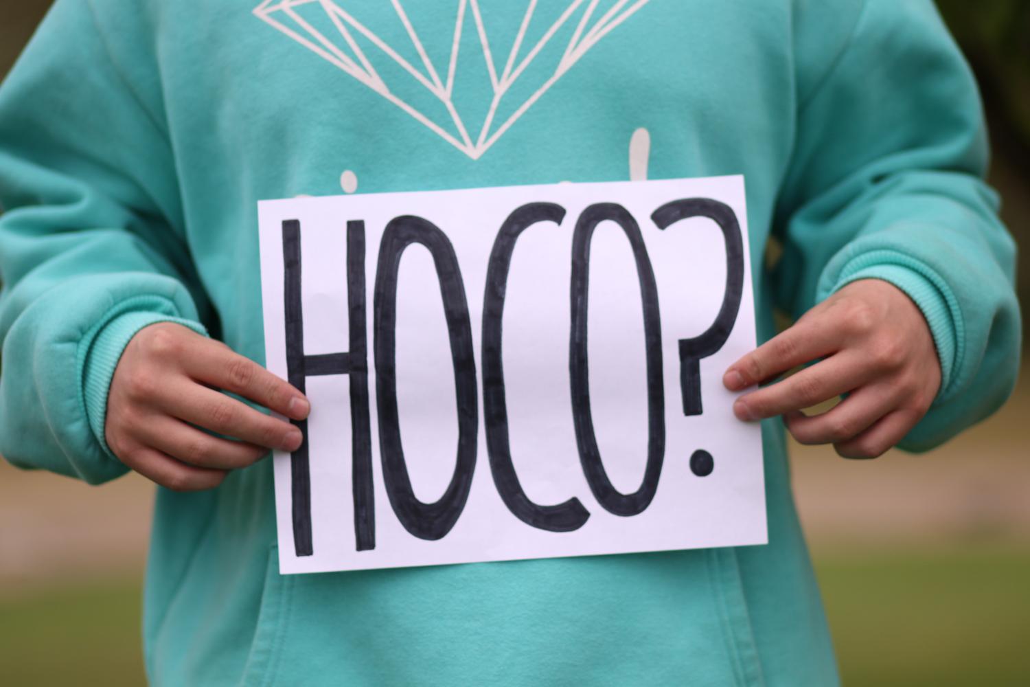 HOW TO ASK SOMEONE TO HOMECOMING