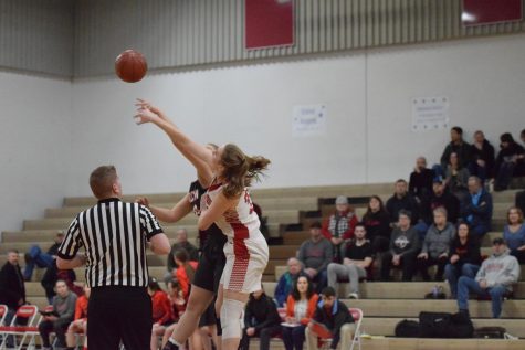 GIRLS BASKETBALL QUALIFIES FOR STATE