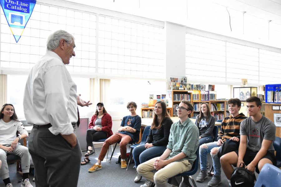 Students take part in a meeting with Bill Dean of McPherson and Jacobson to relay what they hope to see in a new superintendent. 